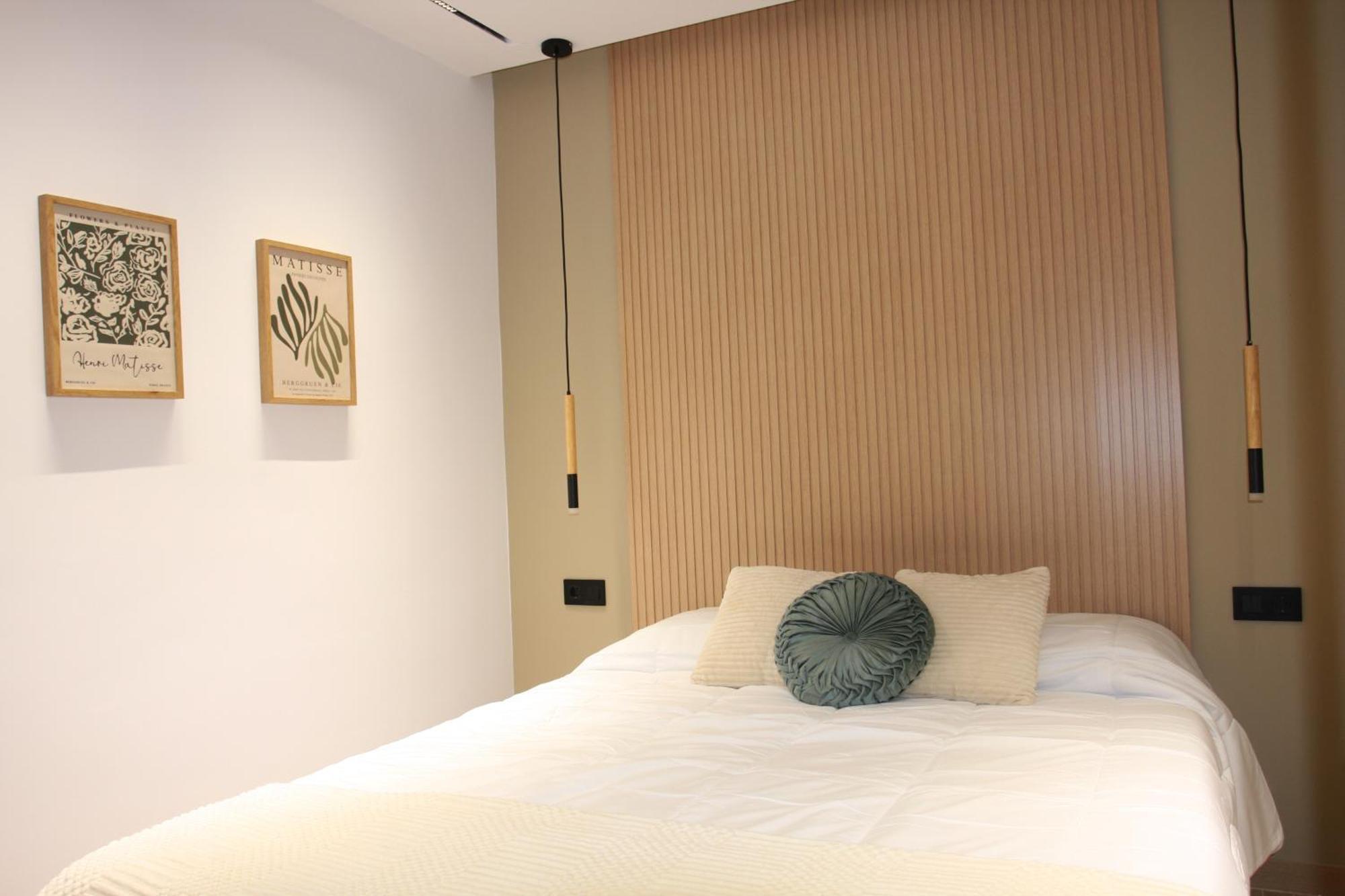 Apartamentos La Herradura Toneles Haro Luaran gambar
