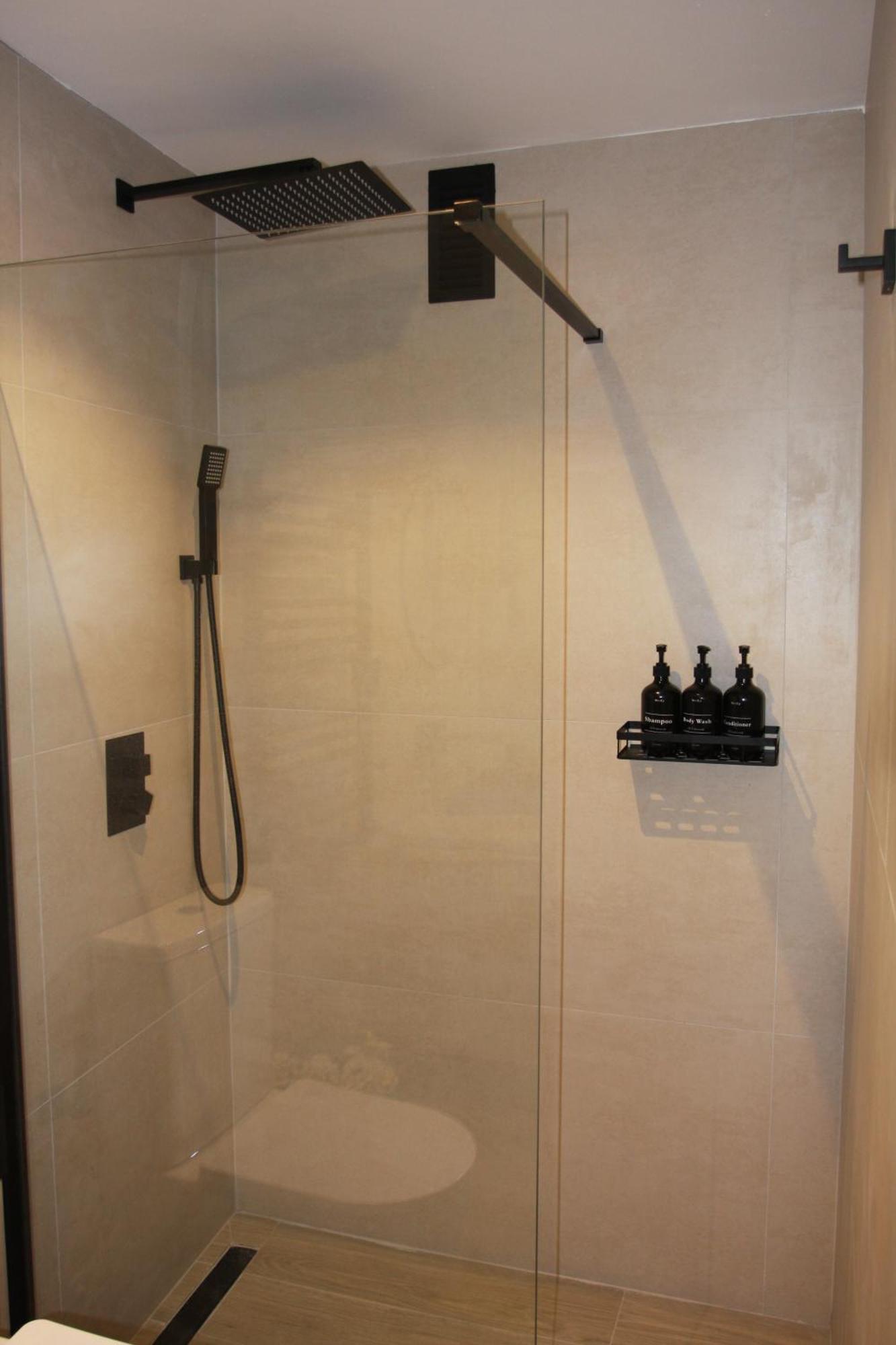 Apartamentos La Herradura Toneles Haro Luaran gambar